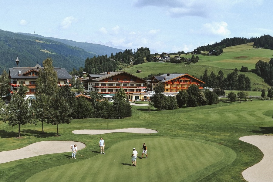 Golfhotel in Salzburg, direkt am Golfplatz